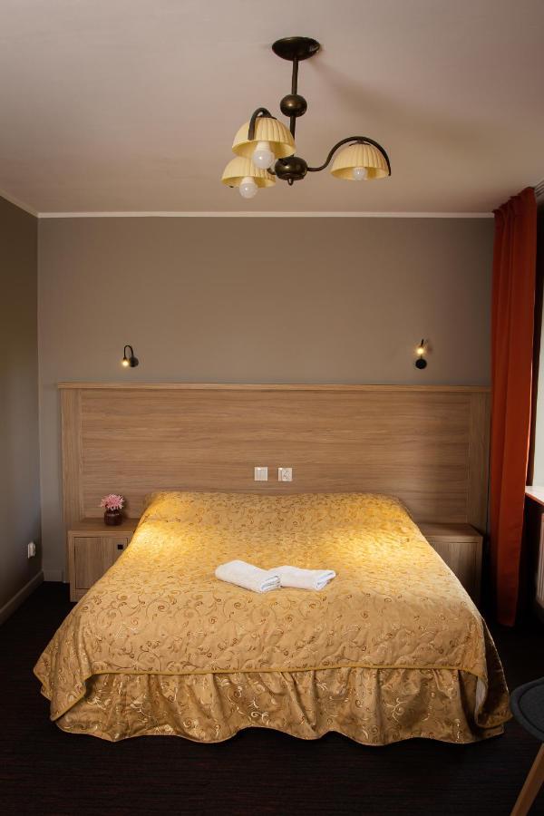 Hotel Best Inn Готель